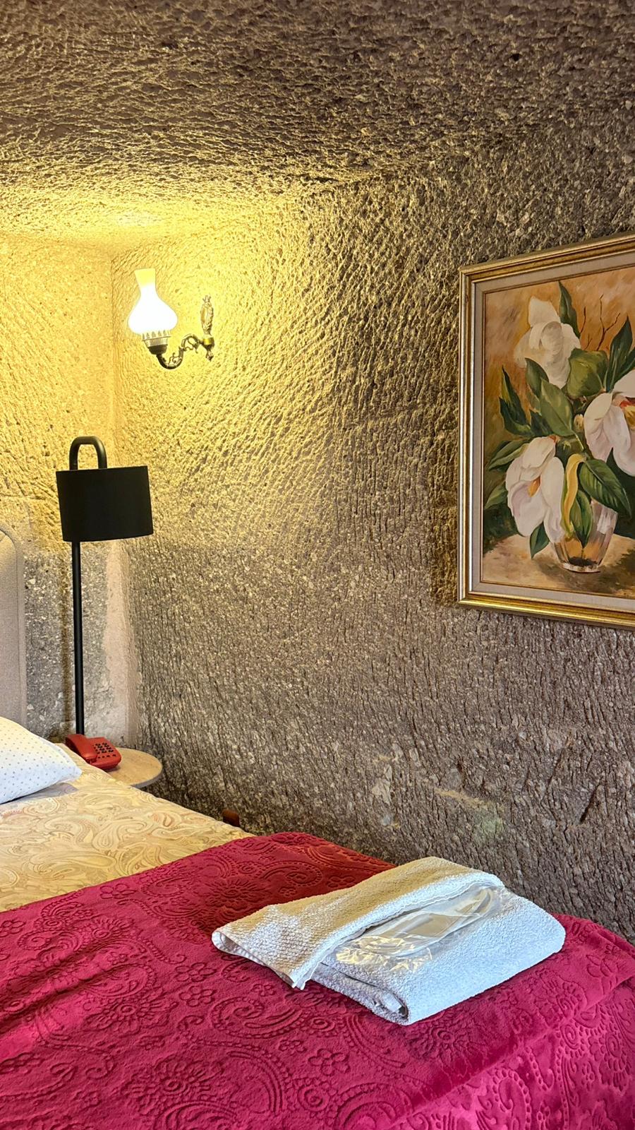 Family Cave Deluxe Teraslı Oda