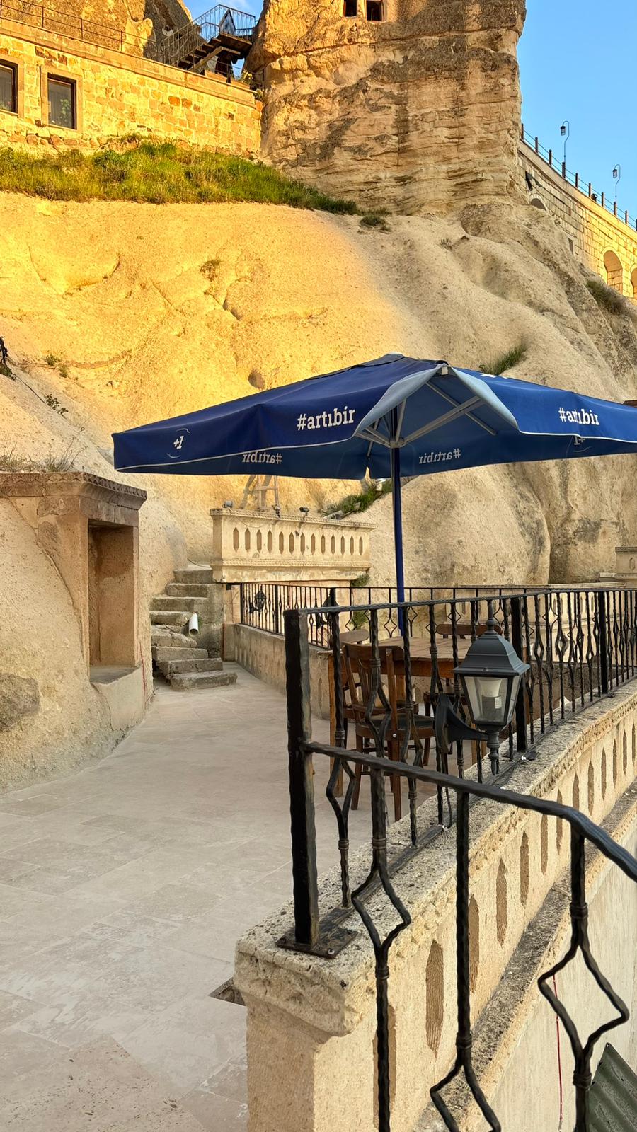 Family Cave Deluxe Teraslı Oda